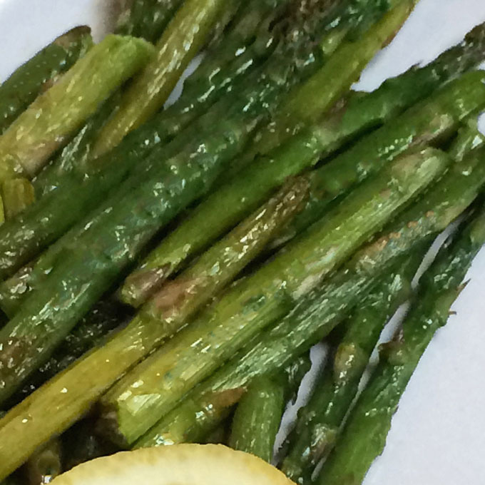 Picture of asparagus with lemons