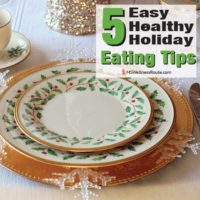 Christmas dinner setting with overlay: 5 Easy Healthy Holiday Eating Tips