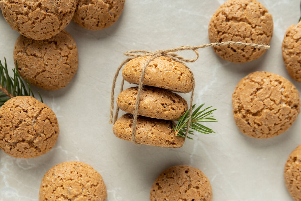 Top view of delicious paleo cookie arrangement.